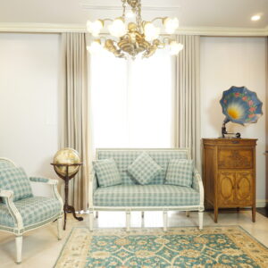 Luisarmando Armchair